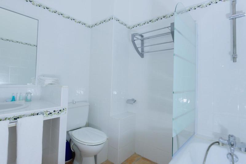 Hotel Belesso Fontvieille Esterno foto